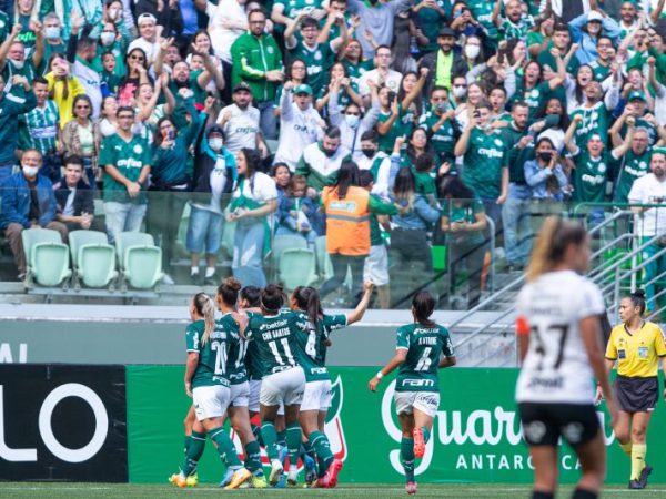 Il Palmeiras batte dopo 21 anni il Corinthians: le migliori e le peggiori del derby